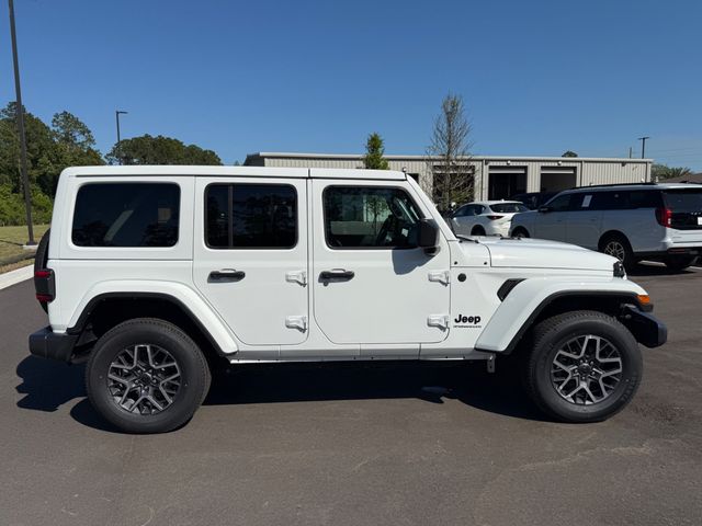 2025 Jeep Wrangler Sahara 4 Door 4x4 - 23010412 - 6