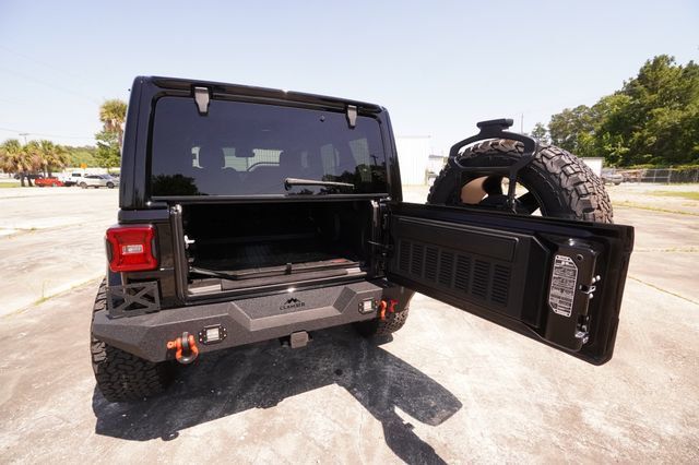 2025 Jeep Wrangler Sahara 4 Door 4x4 - 23034942 - 25