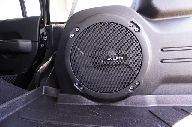 2025 Jeep Wrangler Sahara 4 Door 4x4 - 23034942 - 28