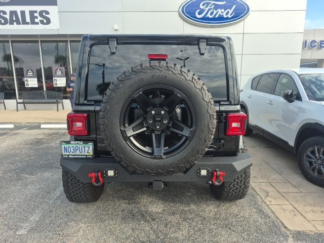 2025 Jeep Wrangler Sahara 4 Door 4x4 - 23034942 - 3