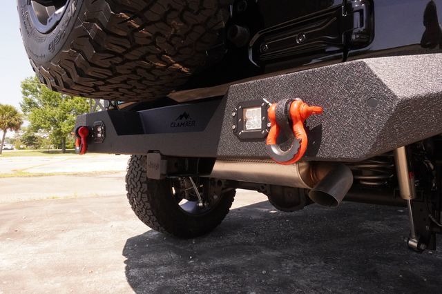 2025 Jeep Wrangler Sahara 4 Door 4x4 - 23034942 - 40