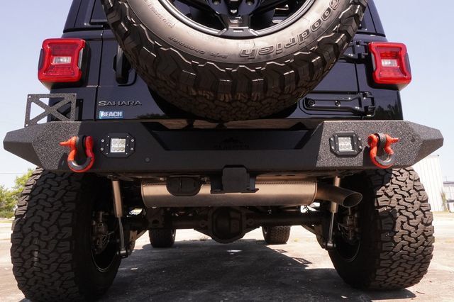 2025 Jeep Wrangler Sahara 4 Door 4x4 - 23034942 - 41
