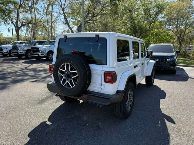 2025 Jeep Wrangler Sahara 4 Door 4x4 - 22991781 - 9