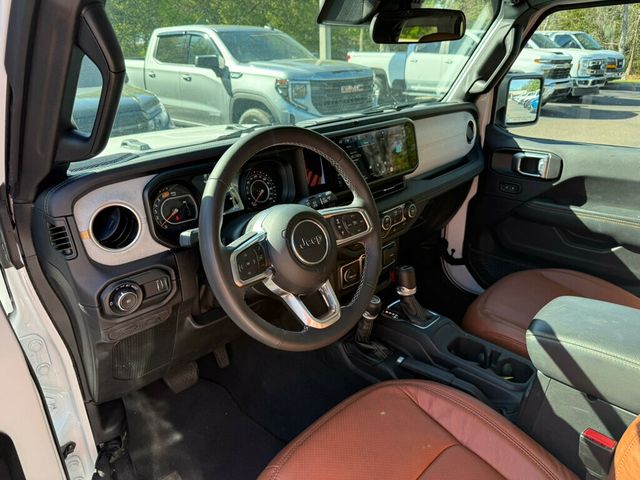 2025 Jeep Wrangler Sahara 4 Door 4x4 - 22991781 - 2