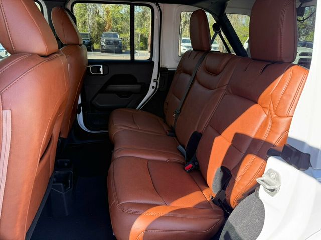 2025 Jeep Wrangler Sahara 4 Door 4x4 - 22991781 - 6