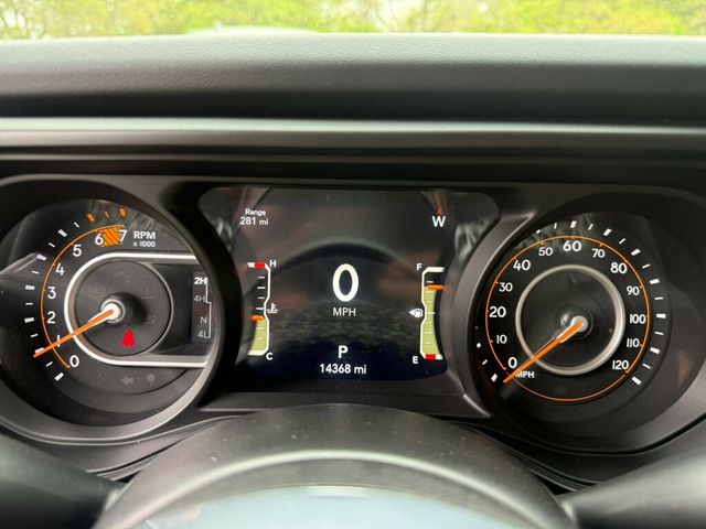 2025 Jeep Wrangler Sahara 4 Door 4x4 - 22999604 - 2