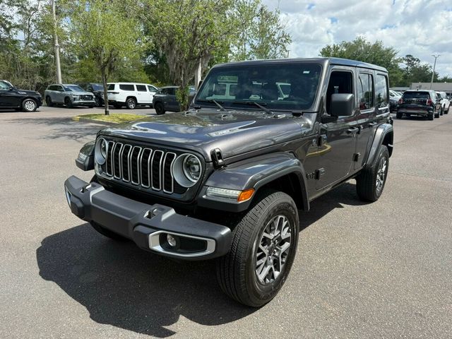 2025 Jeep Wrangler Sahara 4 Door 4x4 - 23005236 - 0