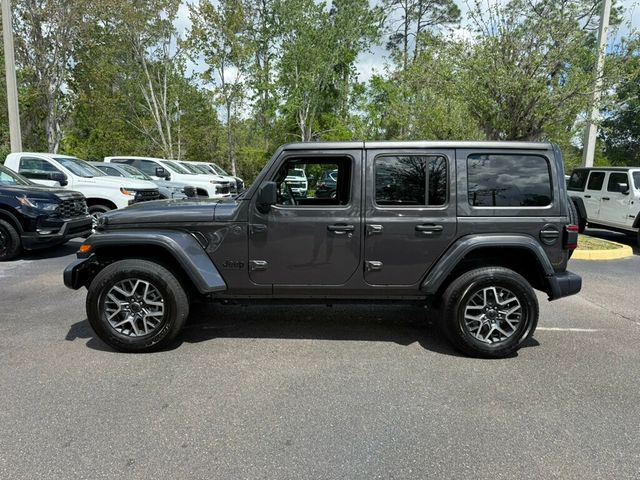 2025 Jeep Wrangler Sahara 4 Door 4x4 - 23005236 - 1
