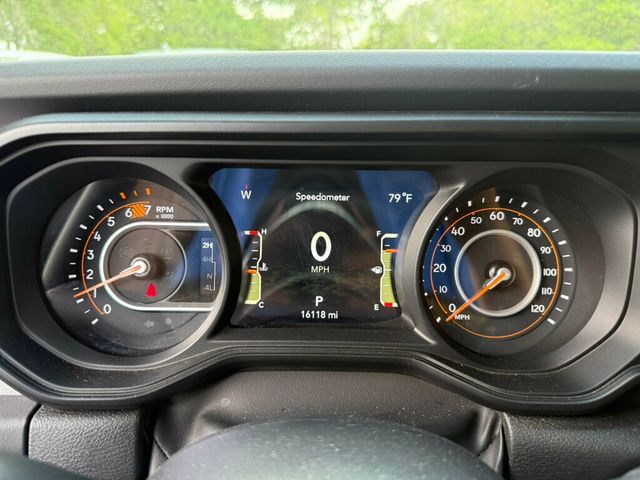 2025 Jeep Wrangler Sahara 4 Door 4x4 - 23005236 - 3