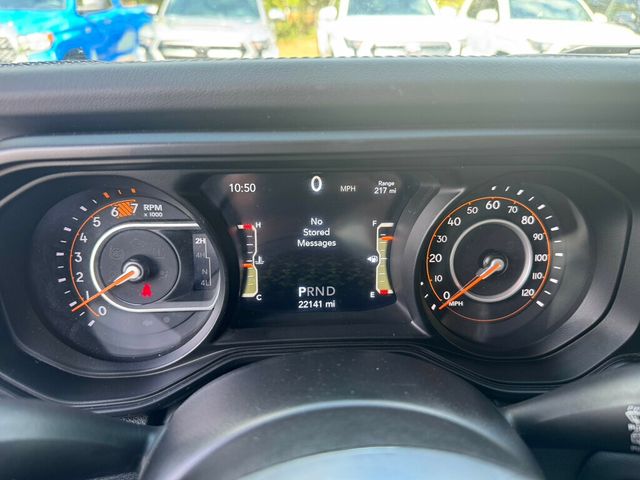 2025 Jeep Wrangler Sahara 4 Door 4x4 - 23038253 - 3