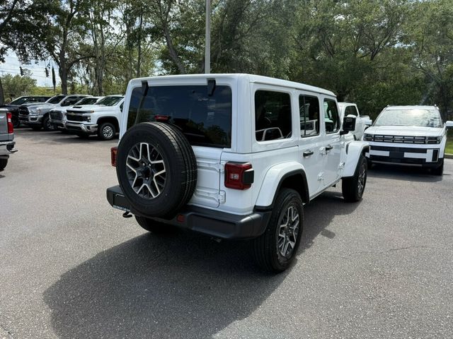 2025 Jeep Wrangler Sahara 4 Door 4x4 - 23047472 - 9