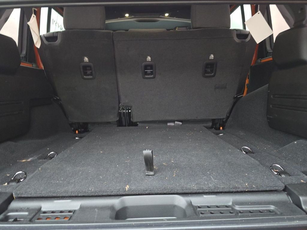 2025 Jeep Wrangler Sport - 22986653 - 10