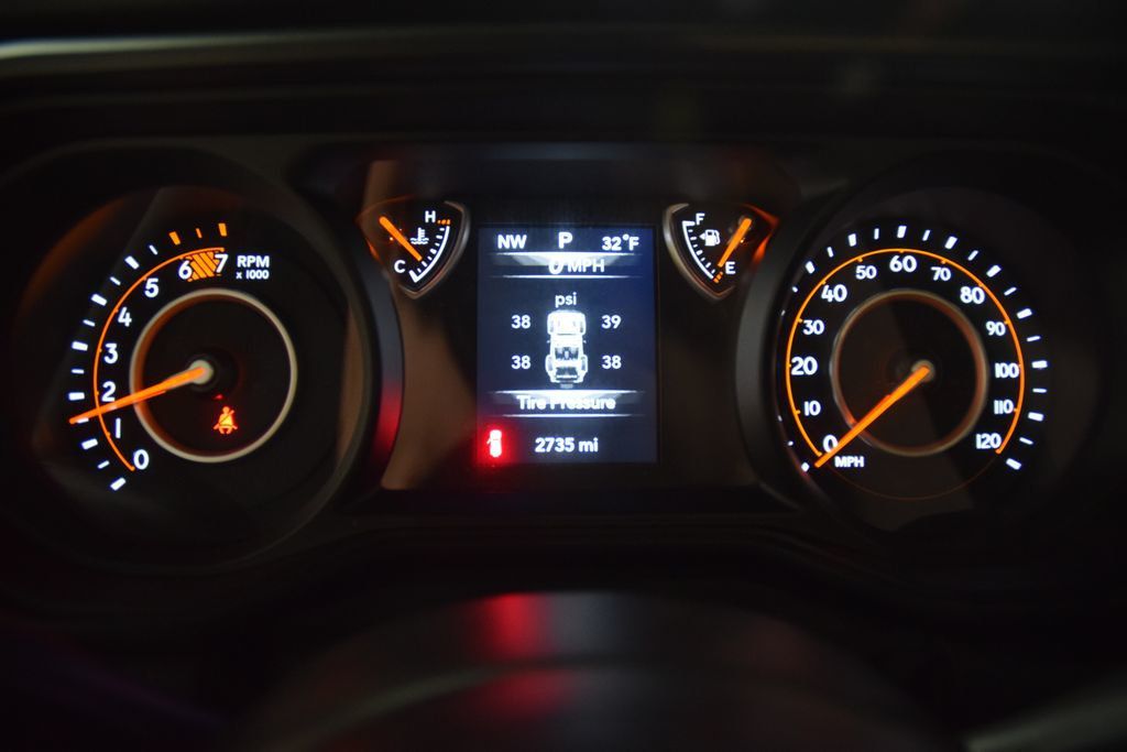 2025 Jeep Wrangler Sport - 22986653 - 41