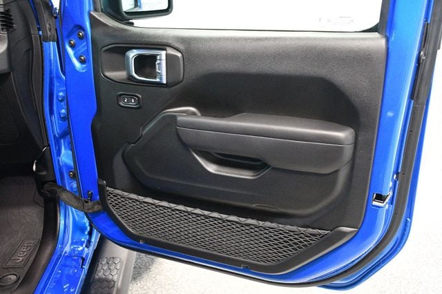 2025 Jeep Wrangler Sport 4 Door 4x4 - 23052501 - 21