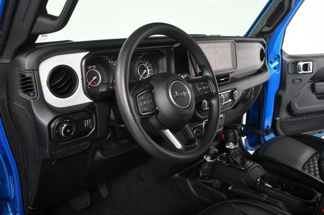 2025 Jeep Wrangler Sport 4 Door 4x4 - 23052501 - 24