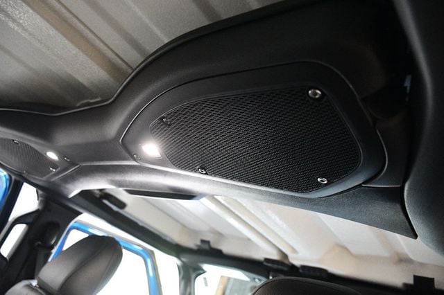 2025 Jeep Wrangler Sport 4 Door 4x4 - 23052501 - 34