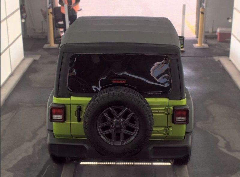 2025 Jeep Wrangler Sport S - 23047762 - 9