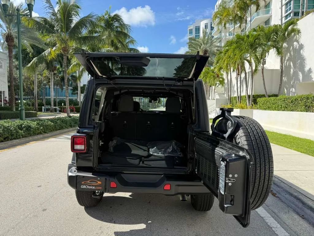 2025 Jeep Wrangler Sport S 4 Door 4x4 - 22952269 - 10