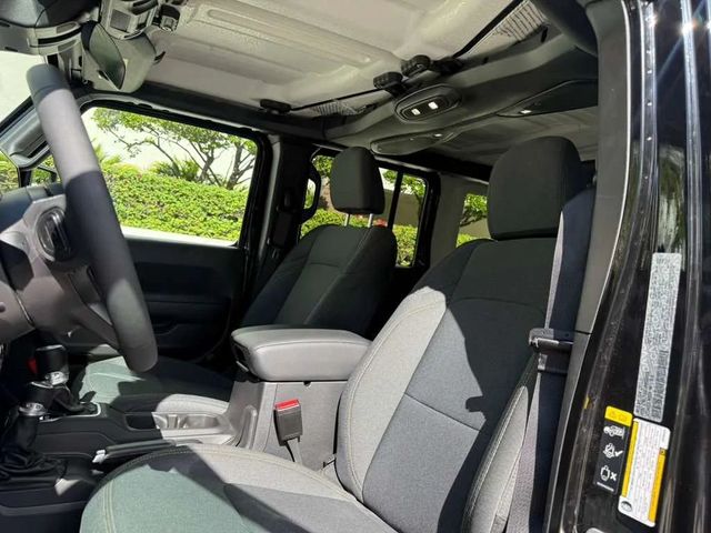 2025 Jeep Wrangler Sport S 4 Door 4x4 - 22952269 - 26