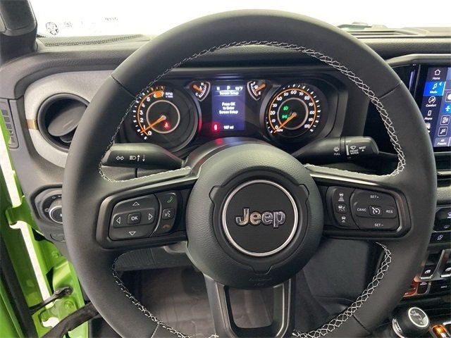 2025 Jeep Wrangler Willys - 22951607 - 18