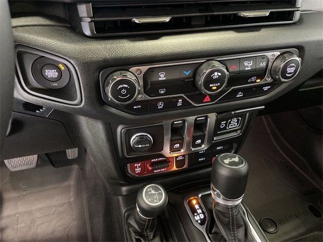 2025 Jeep Wrangler Willys - 22951607 - 19