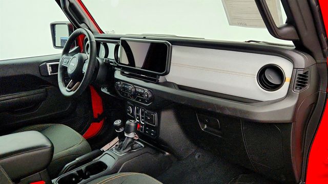 2025 Jeep Wrangler Willys 2 Door 4x4 w/ XTREME 35 Tire Package & Convenience Group - 23008092 - 23