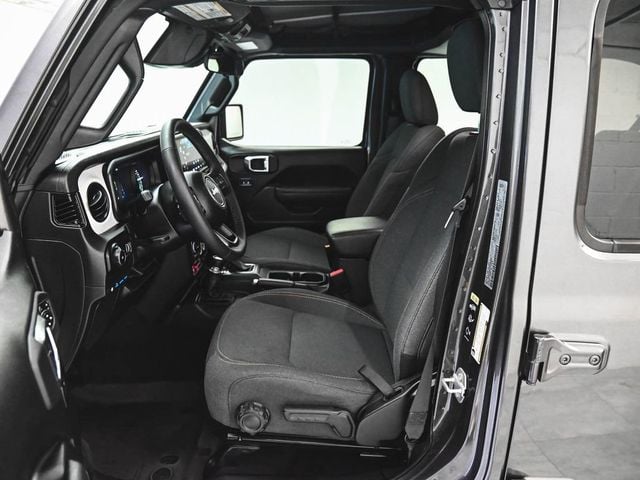2025 Jeep Wrangler Willys 4xe - 23056185 - 26