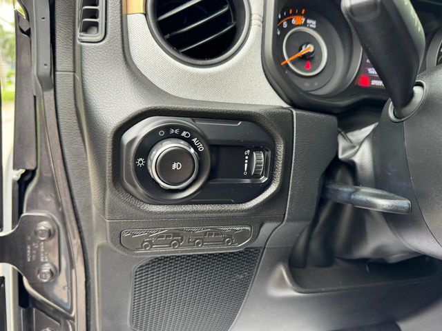 2025 Jeep Wrangler Willys Sport Utility 4D - 23036017 - 17