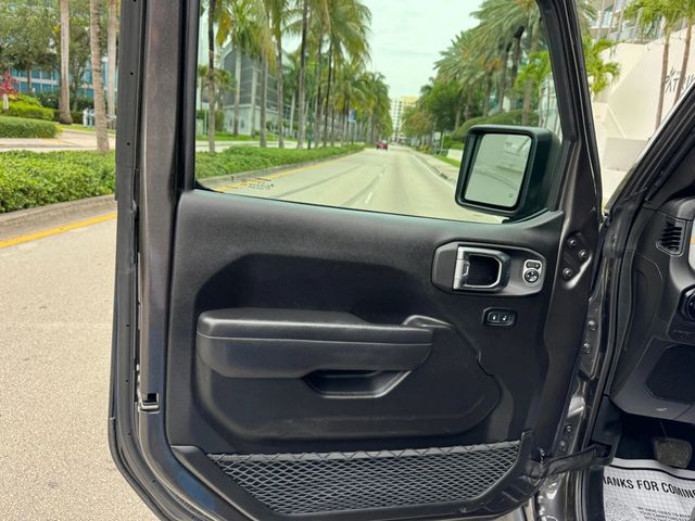 2025 Jeep Wrangler Willys Sport Utility 4D - 23036017 - 18