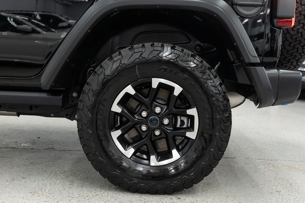 2025 Jeep Wrangler 4xe Rubicon 4x4 - 23033766 - 32