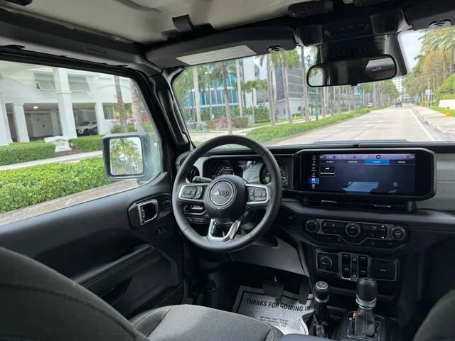 2025 Jeep Wrangler 4xe Sahara 4x4 - 23008558 - 20