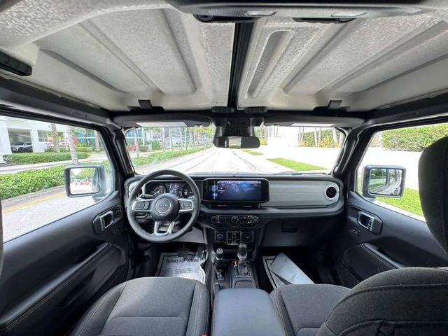 2025 Jeep Wrangler 4xe Sahara 4x4 - 23008558 - 21