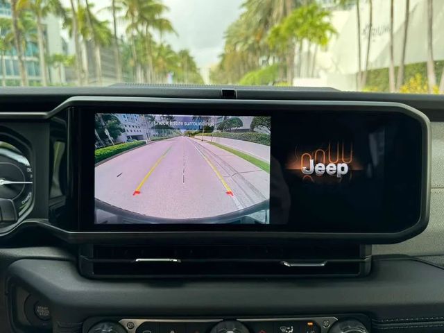 2025 Jeep Wrangler 4xe Sahara 4x4 - 23008558 - 26