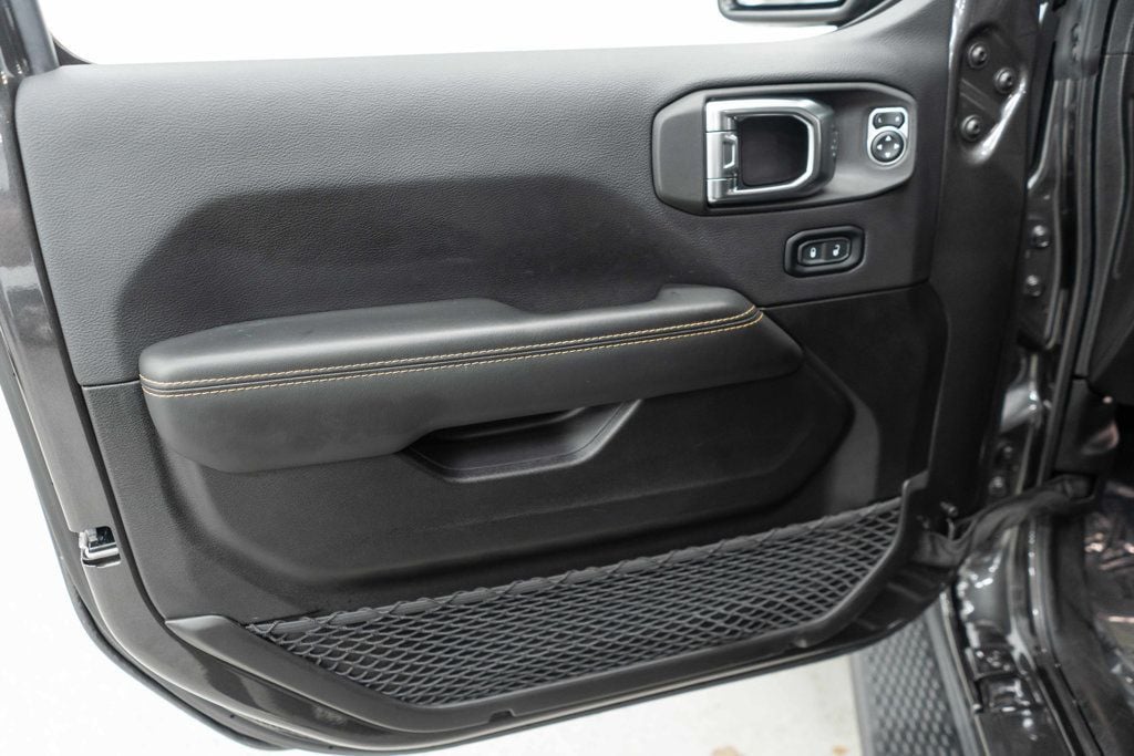 2025 Jeep Wrangler 4xe Sahara 4x4 - 23032888 - 13