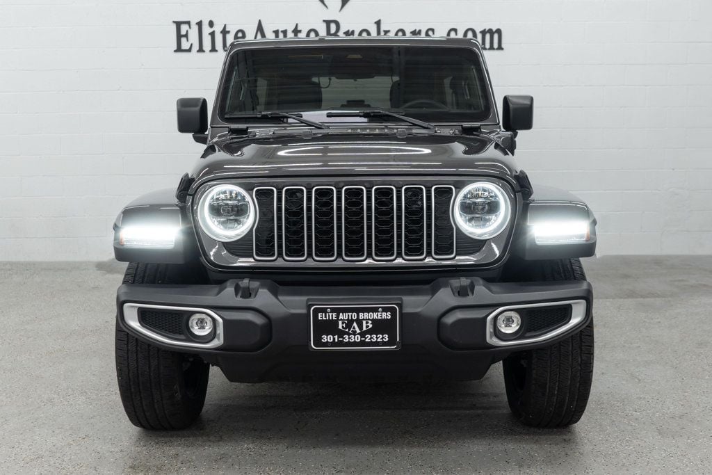 2025 Jeep Wrangler 4xe Sahara 4x4 - 23032888 - 2