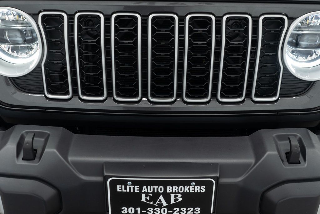 2025 Jeep Wrangler 4xe Sahara 4x4 - 23032888 - 34