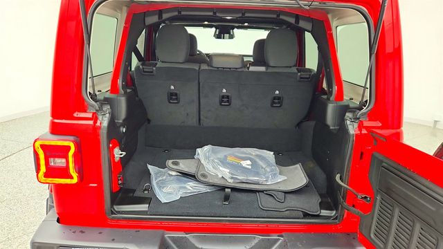 2025 Jeep Wrangler 4xe Sahara 4x4 - 23002678 - 21