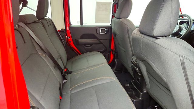 2025 Jeep Wrangler 4xe Sahara 4x4 - 23002678 - 22