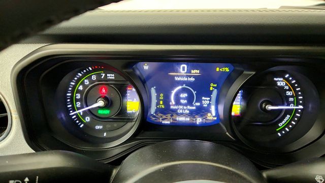 2025 Jeep Wrangler 4xe Sahara 4x4 - 23005648 - 12