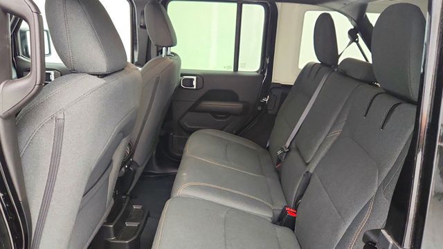 2025 Jeep Wrangler 4xe Sahara 4x4 - 23005648 - 19