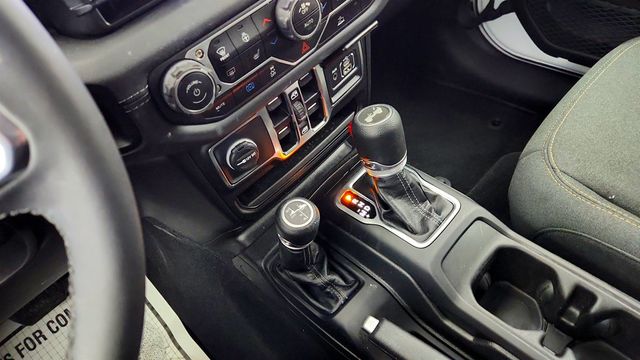 2025 Jeep Wrangler 4xe Sahara 4x4 - 23016201 - 15