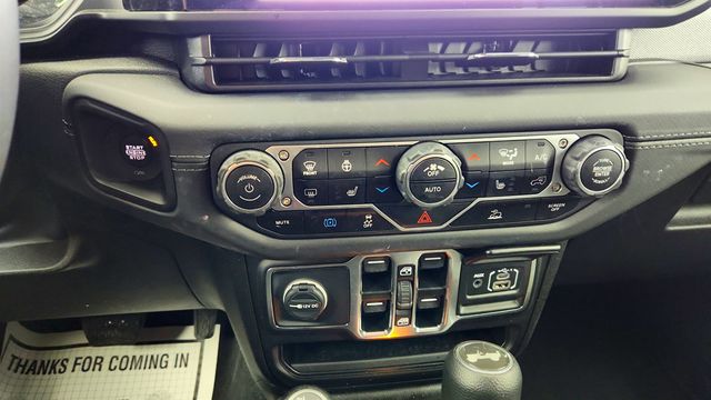 2025 Jeep Wrangler 4xe Sahara 4x4 - 23016201 - 16