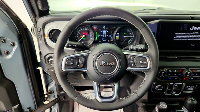 2025 Jeep Wrangler 4xe Sahara 4x4 - 23017603 - 12