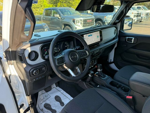 2025 Jeep Wrangler 4xe Sahara 4x4 - 22996815 - 2