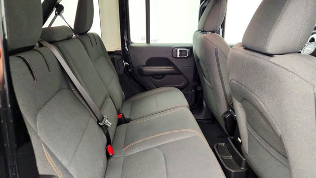 2025 Jeep Wrangler 4xe Sahara 4x4 w/ Body Color Hard Top - 23010746 - 21