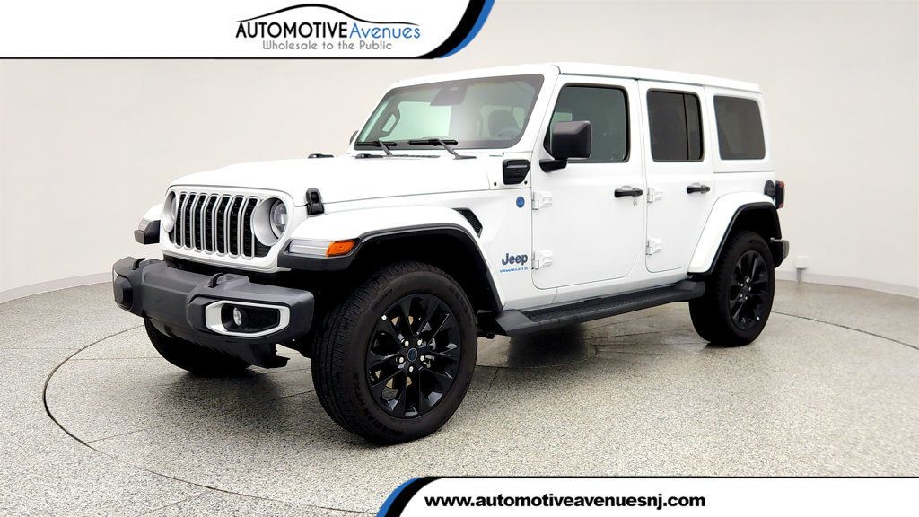 2025 Jeep Wrangler 4xe Sahara 4x4 w/ Body Color Hard Top - 23011307 | Video 1