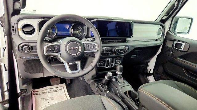 2025 Jeep Wrangler 4xe Sahara 4x4 w/ Body Color Hard Top - 23011307 - 11