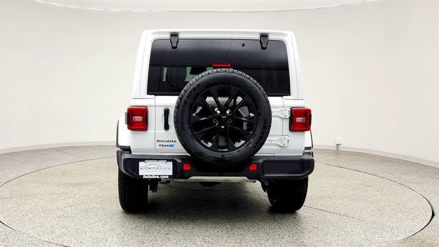 2025 Jeep Wrangler 4xe Sahara 4x4 w/ Body Color Hard Top - 23012304 - 5