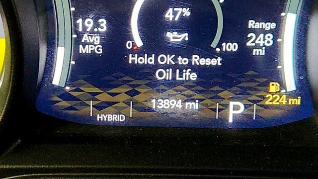 2025 Jeep Wrangler 4xe Sahara 4x4 w/ Body Color Hard Top - 23013001 - 14