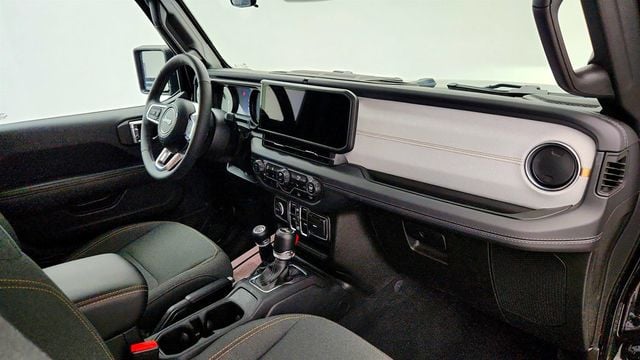 2025 Jeep Wrangler 4xe Sahara 4x4 w/ Body Color Hard Top - 23013001 - 24